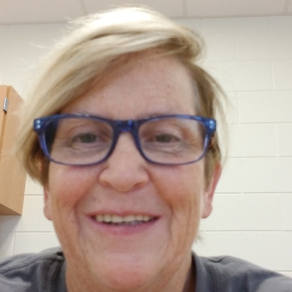 Meet your Posher, Tamara - Picture 1 of 1